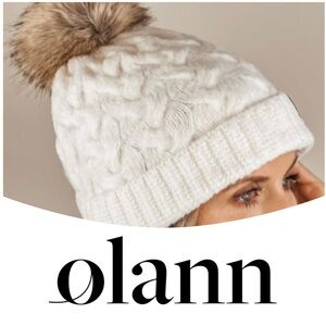 OLANN Crocker Irish Sports Wear White Bobbie Hat